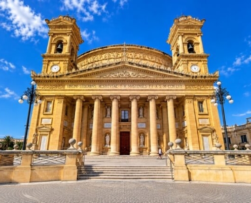 Mosta Rotunda from the front.